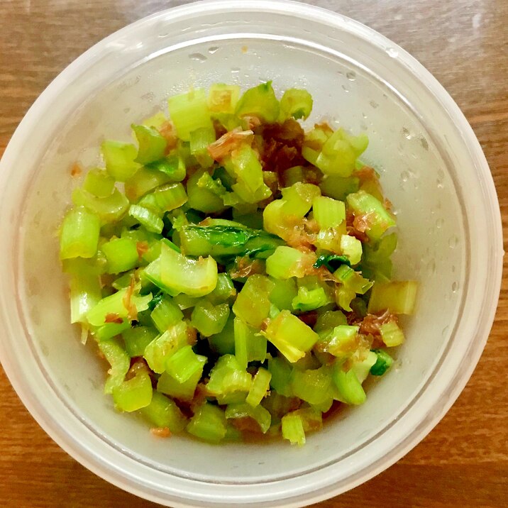 小松菜の茎で簡単漬け物 レシピ 作り方 By Libre 楽天レシピ